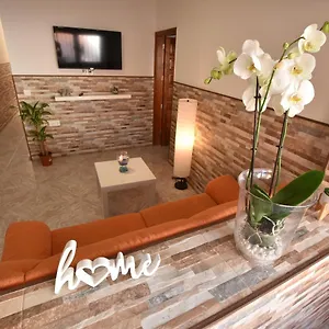 https://casa-colmena.in-canary-islands.com